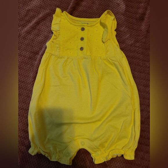 Baby girl bundle - Picture 4 of 4